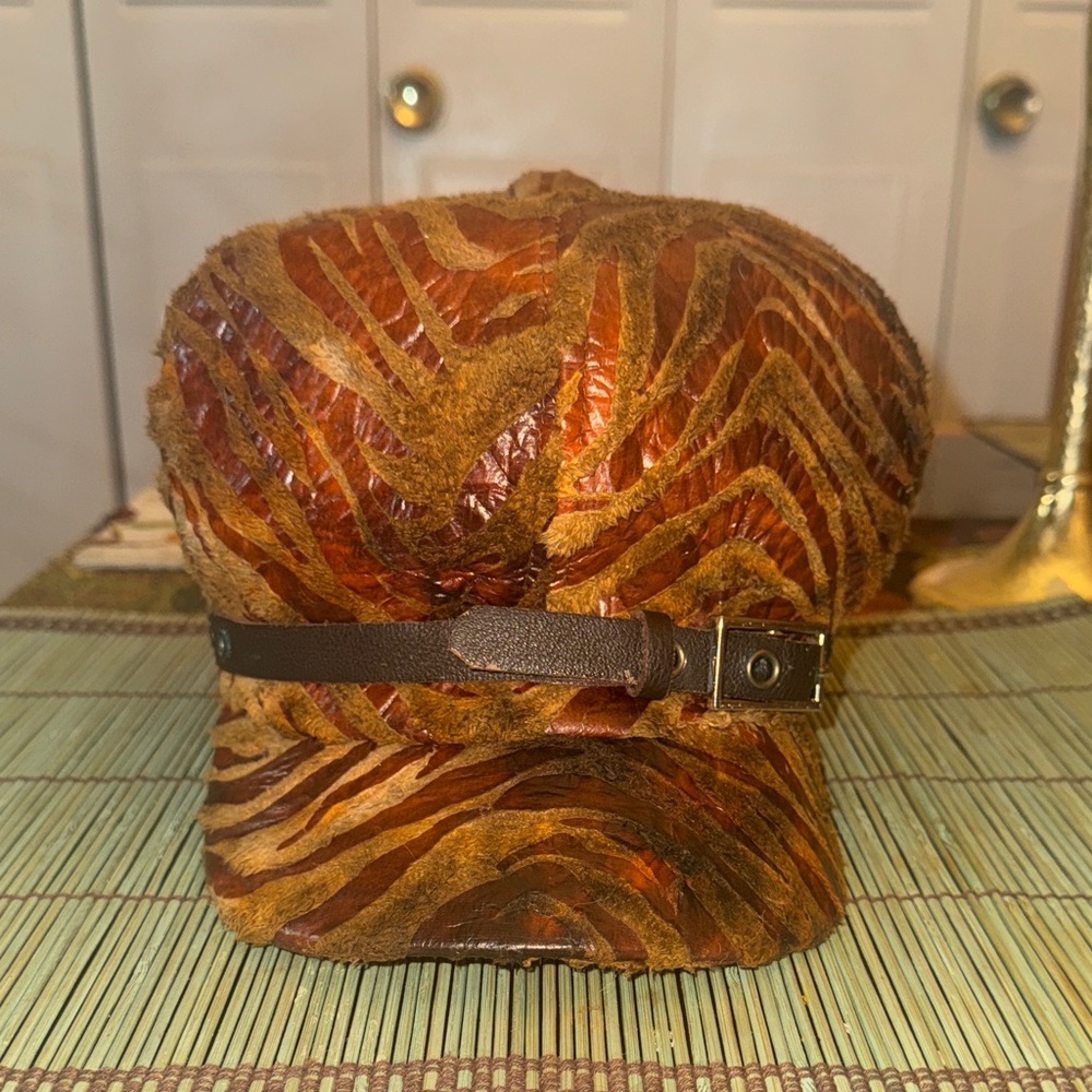 Dream Control Brown And Tan Patterned Cap With St… - image 1